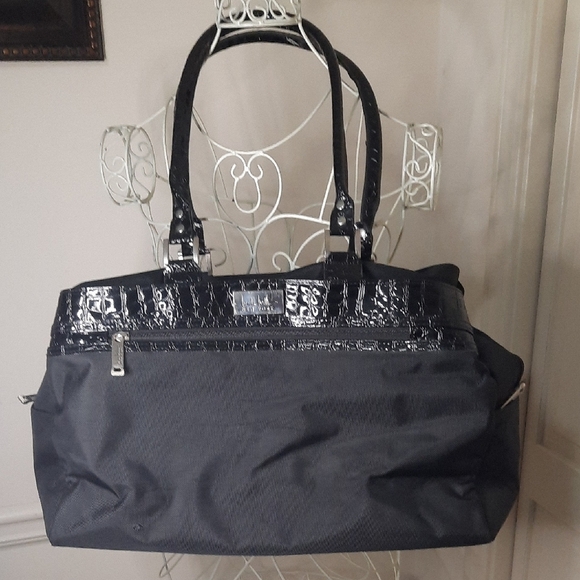 Nicole Miller New York Classic Black Overnight Shoulder Bag wi - Picture 14 of 14